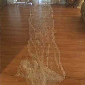 Custom made veil